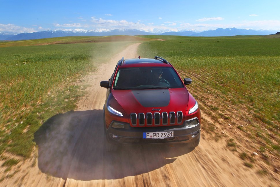 Jeep Cherokee technical specifications and fuel economy